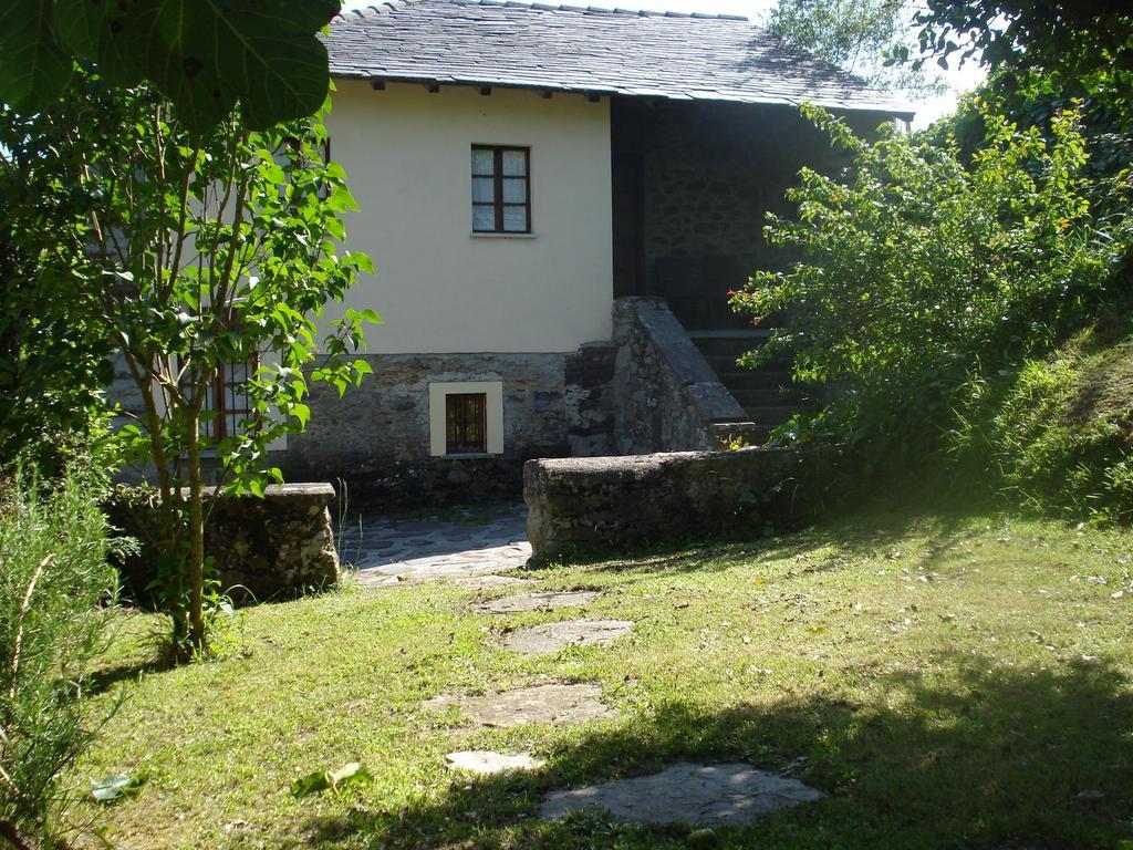 Casa De Aldea Vache Guest House Naraval Exterior photo